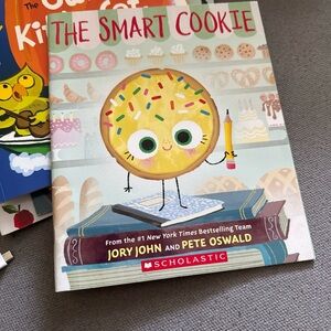 Scholastic The Smart Cookie Book - Colorful Edition